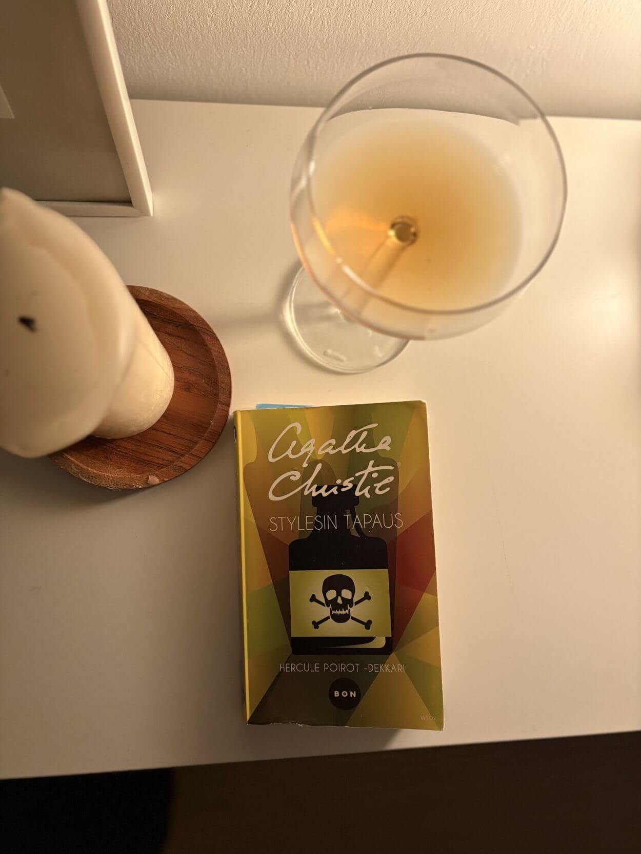 The Mysterious Affair at Styles (Stylesin Tapaus) by Agatha Christie